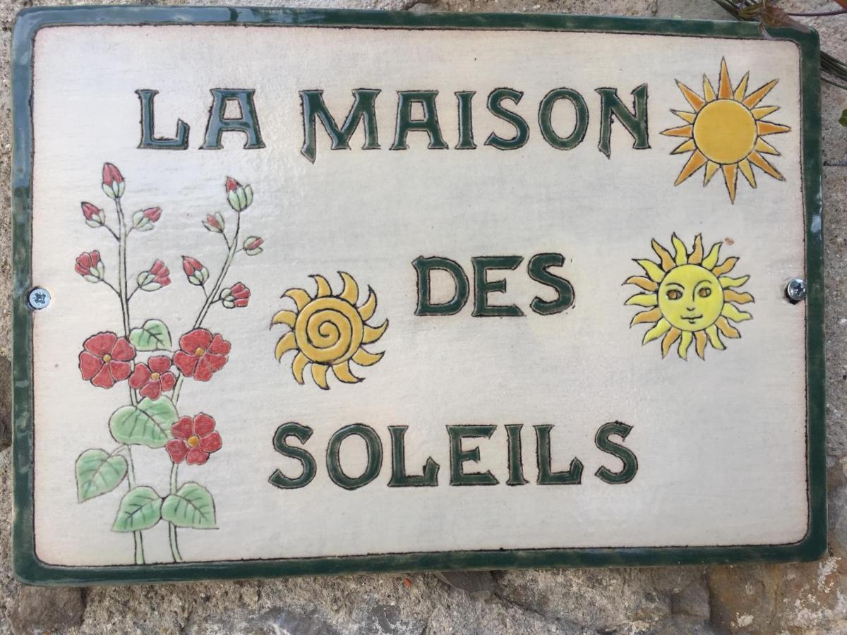 La Maison Des Soleils Apartment Soleilhas Екстериор снимка