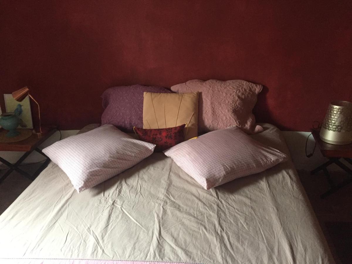 La Maison Des Soleils Apartment Soleilhas Екстериор снимка